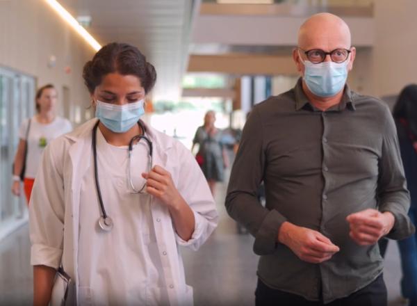 Wearing a mask at the Europe Hospitals